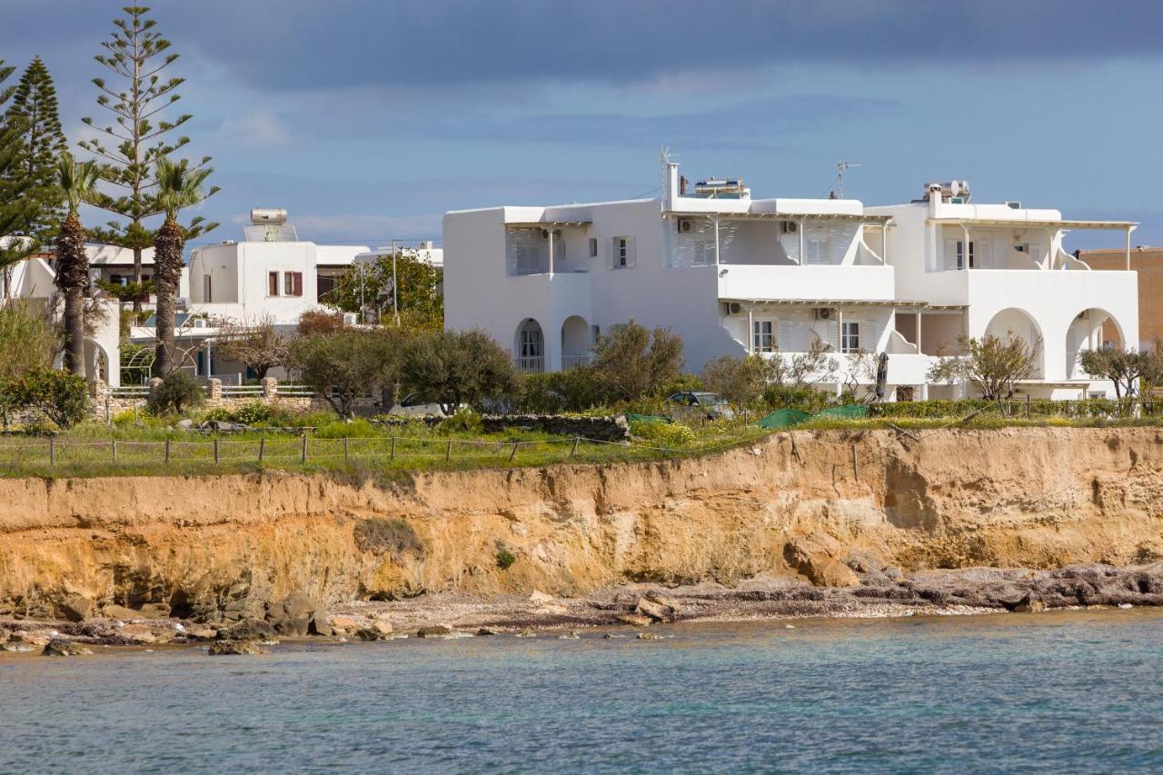 La Mer Seaside Apartments Drios Exteriör bild
